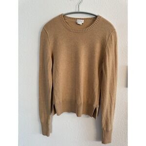 Club Monaco Italian Cashmere Sweater Womens Medium Camel Crewneck Side Slit Hem